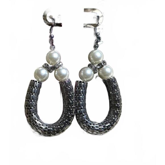 Jewelry - Faux Fix Earrings